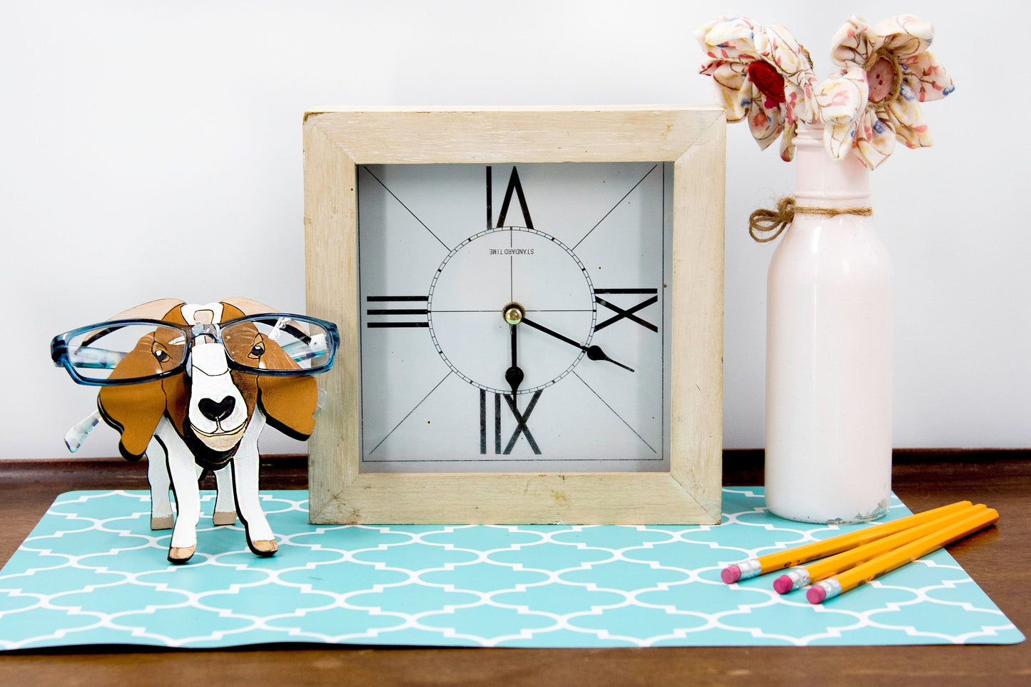 Custom goat eyeglasses holder- Glasses stand