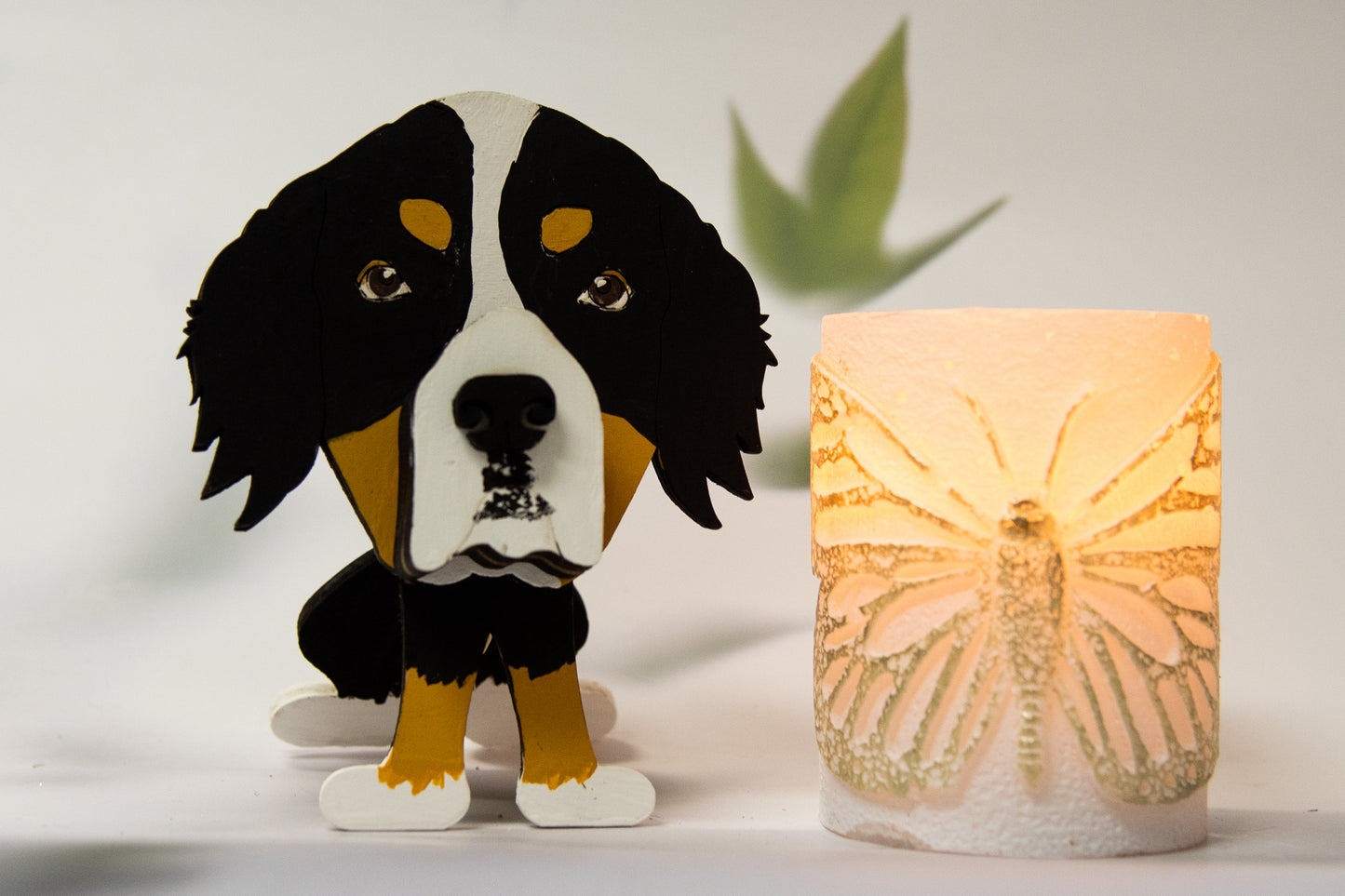 DIY wooden Bernese Mountain Dog glasses holder kit, paint your own unfinished dog eyeglass stand craft project, pet lover DIY decor gift, buildable wood dog breed glasses stand for crafters and dog lovers.