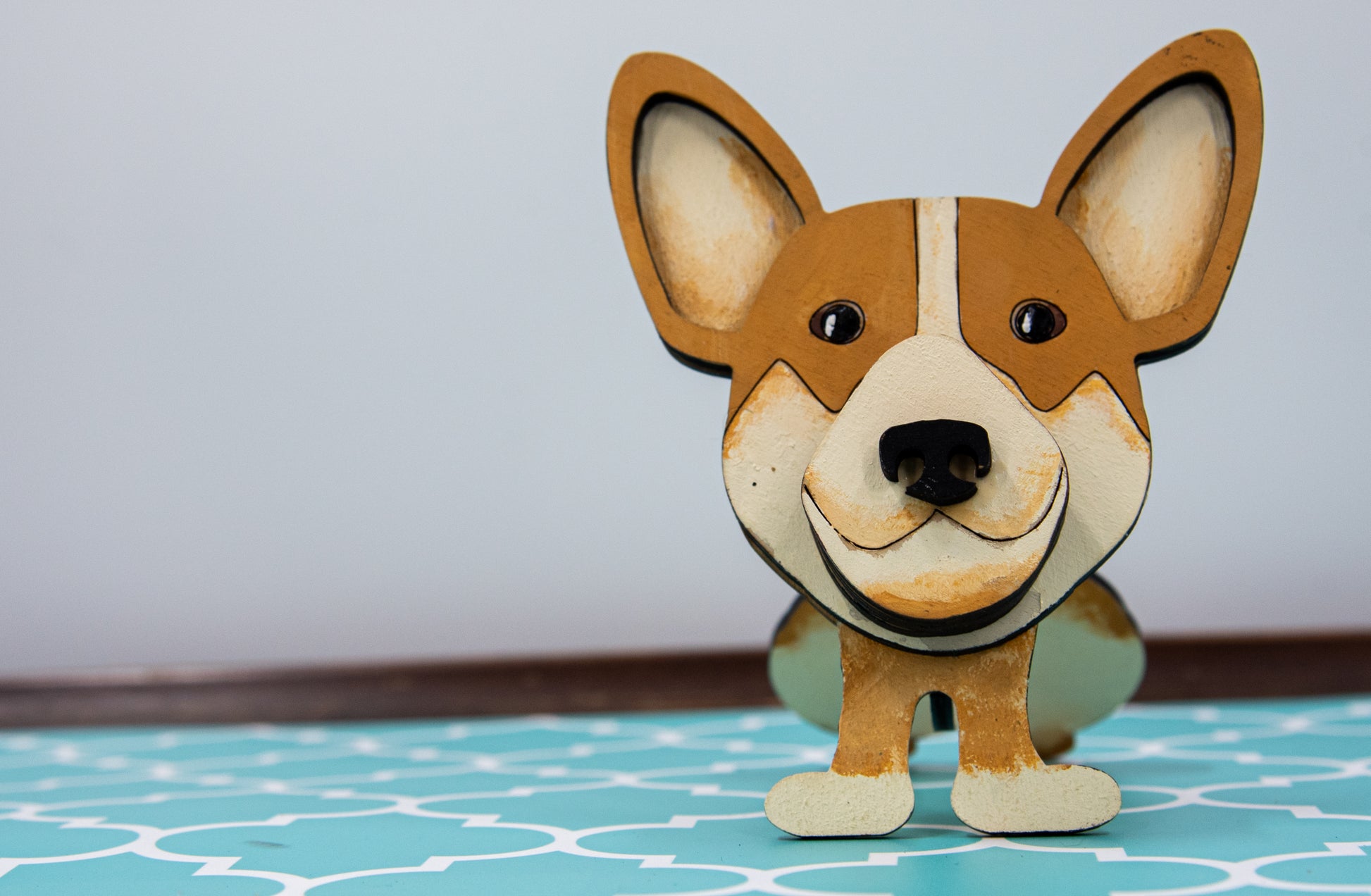 DIY paint-your-own wooden Corgi dog glasses holder kit, designed as a whimsical craft project and practical eyeglass organizer. Includes pre-cut wooden Corgi stand, ready for painting in Pembroke, Cardigan, or custom dog colors. Perfect for dog lovers, creative gift ideas, and pet-themed decor that keeps your glasses safe in adorable style.